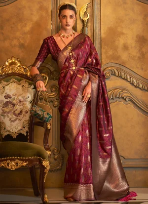 Red Zari Handloom Weaved Traditional Silk Saree